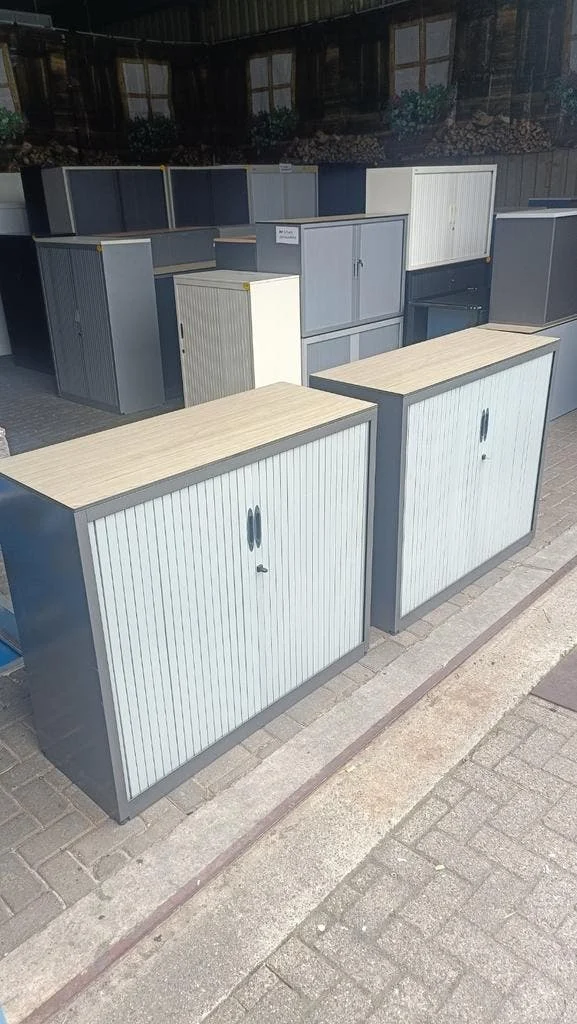 Aspa halfhoge metalen roldeurkasten bij Kasten Handel Rogat