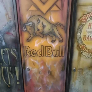 Special paint metalen draaideurkast bij Kasten Handel Rogat